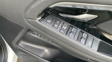 Land Rover Range Rover Evoque 1.5 P300e R-Dynamic SE 5dr Auto Hatchback